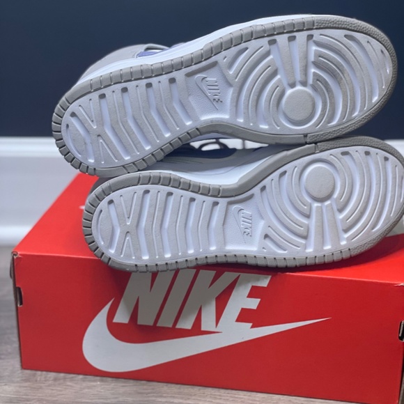 Nike Dunk High Up - Picture 6 of 6